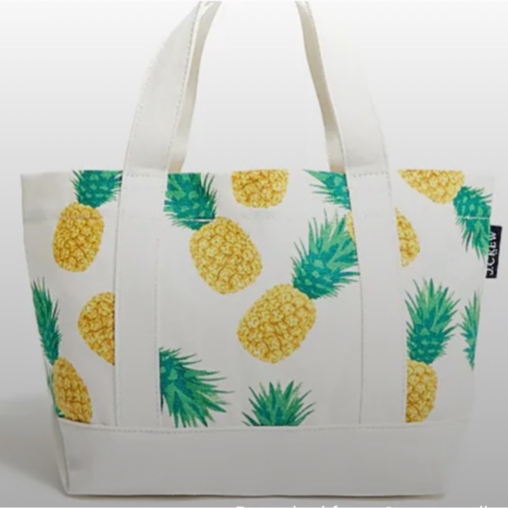 🎉Host Pick🎉 NWT J Crew Canvas White/Green Pineapple Tote